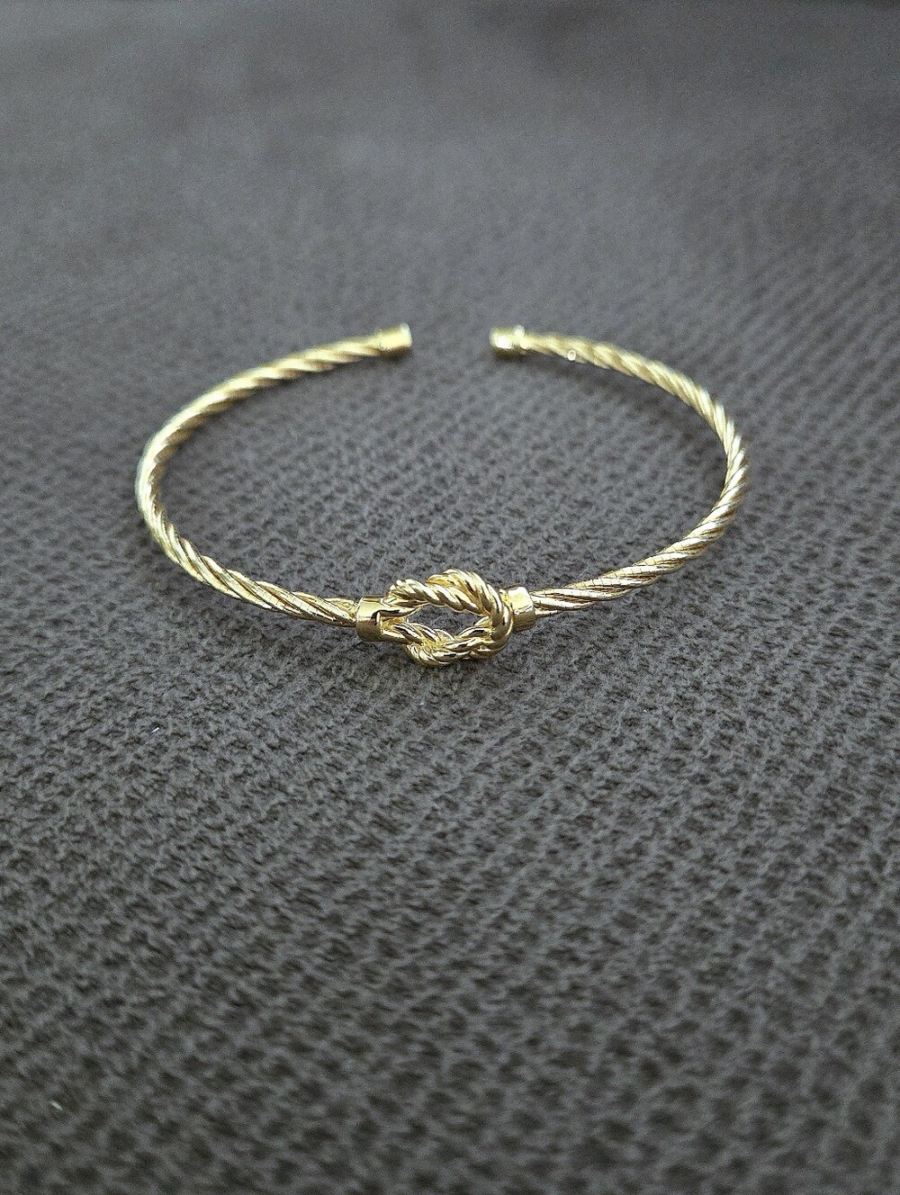 Mia Fiore Textured Gold💛 Love❤️ Knot🪢 Cuff Bracelet - NWT